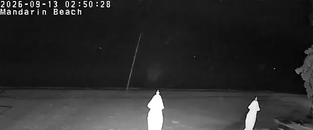 Supporting frame, Mandarin Beach Villa beachfront camera, Sun 13 Sep, 02:50-02:55 ICT