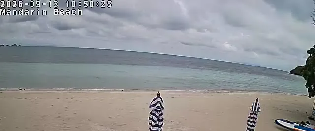 Supporting frame, Mandarin Beach Villa beachfront camera, Sun 13 Sep, 10:50-10:55 ICT