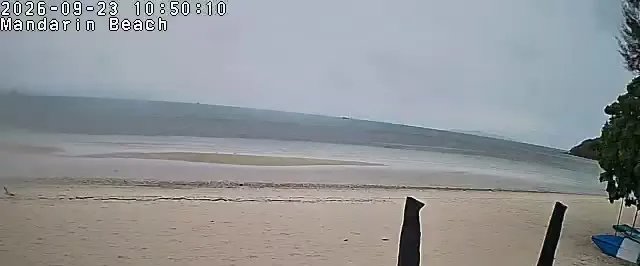 Supporting frame, Mandarin Beach Villa beachfront camera, Wed 23 Sep, 10:50-10:54 ICT