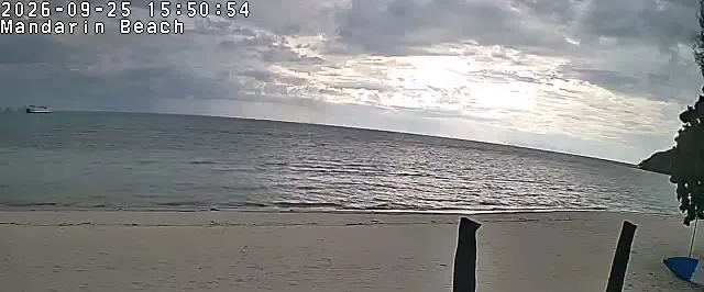 Supporting frame, Mandarin Beach Villa beachfront camera, Fri 25 Sep, 15:50-15:55 ICT