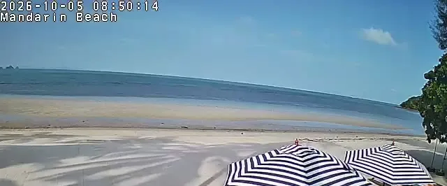 Frame from Mandarin Beach Villa's beachfront camera at Lipa Noi, sampled at 5 Oct 2026, 08:50 Thailand time