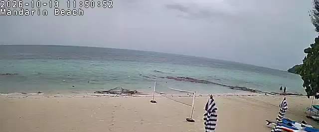 Frame from Mandarin Beach Villa's beachfront camera at Lipa Noi, sampled at 13 Oct 2026, 11:50 Thailand time